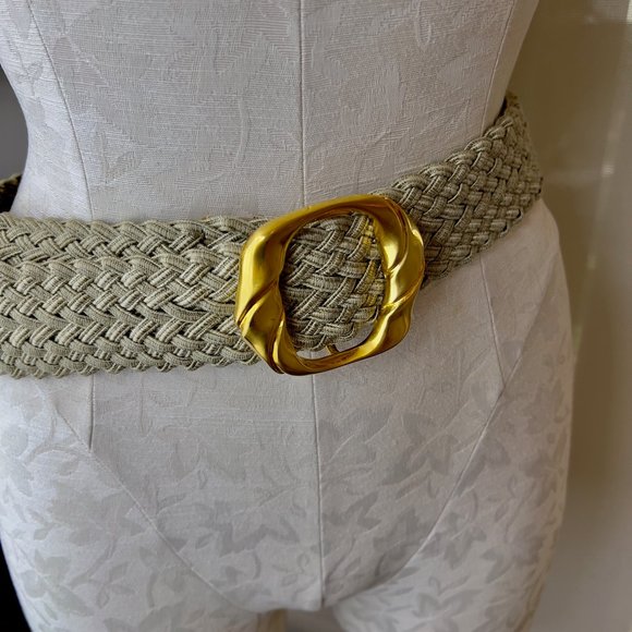 Vintage 1990\'s De Vecchi Woven Belt With Polished Gold Finish Cast Metal Buckle